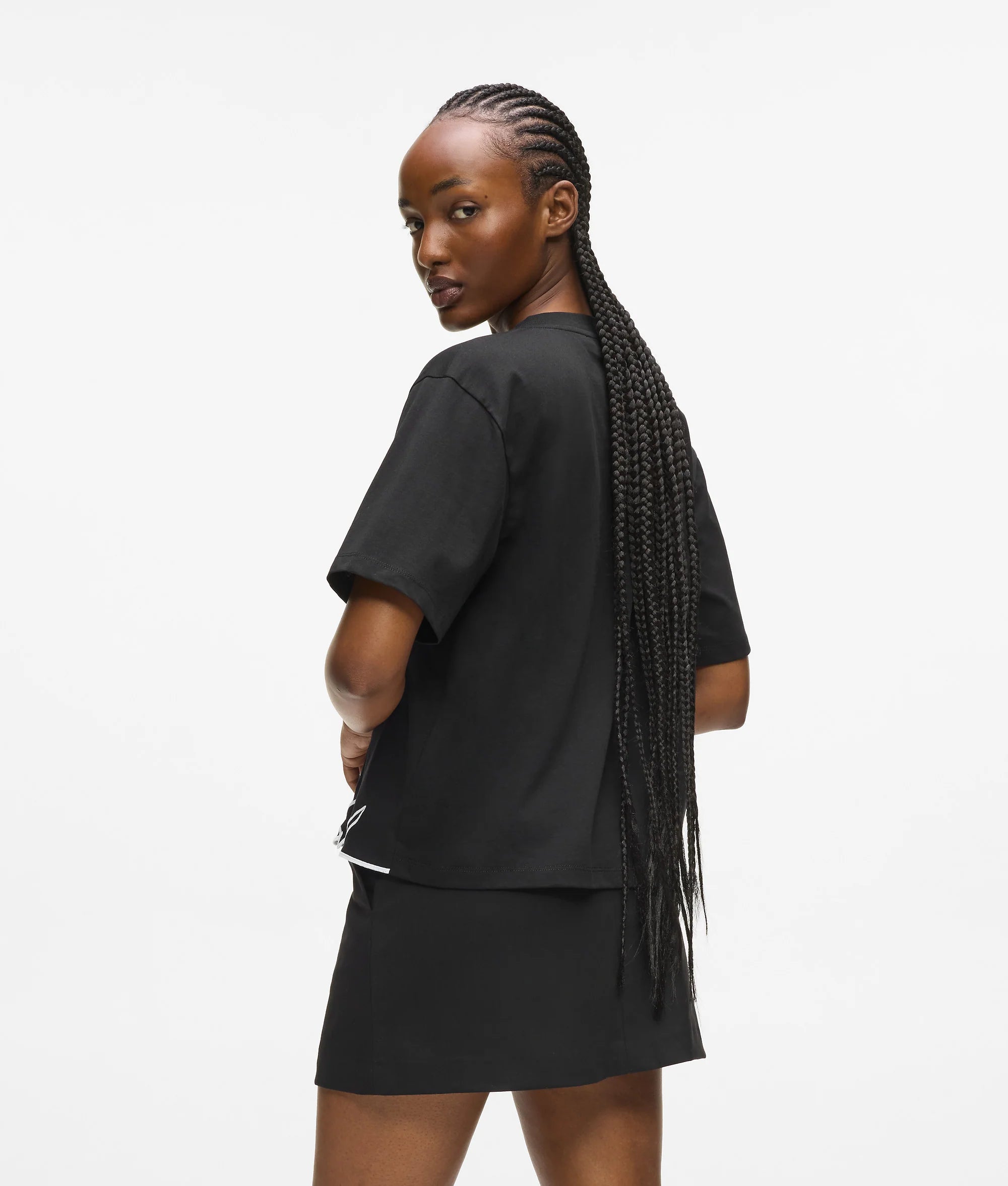 SIGNATURE HEM V-NECK T-SHIRT