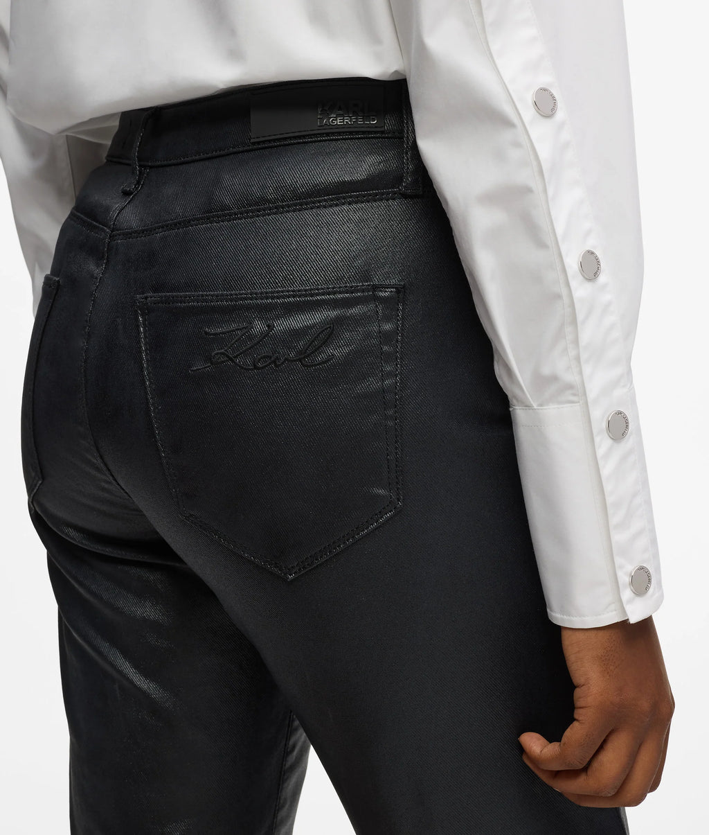 COATED STRAIGHT JEANS