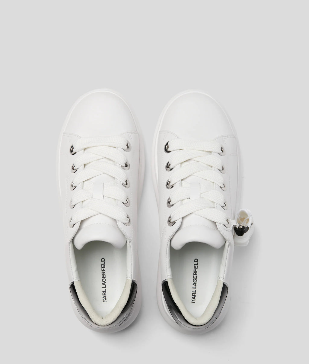 KAPRI KEYCHAIN SNEAKERS